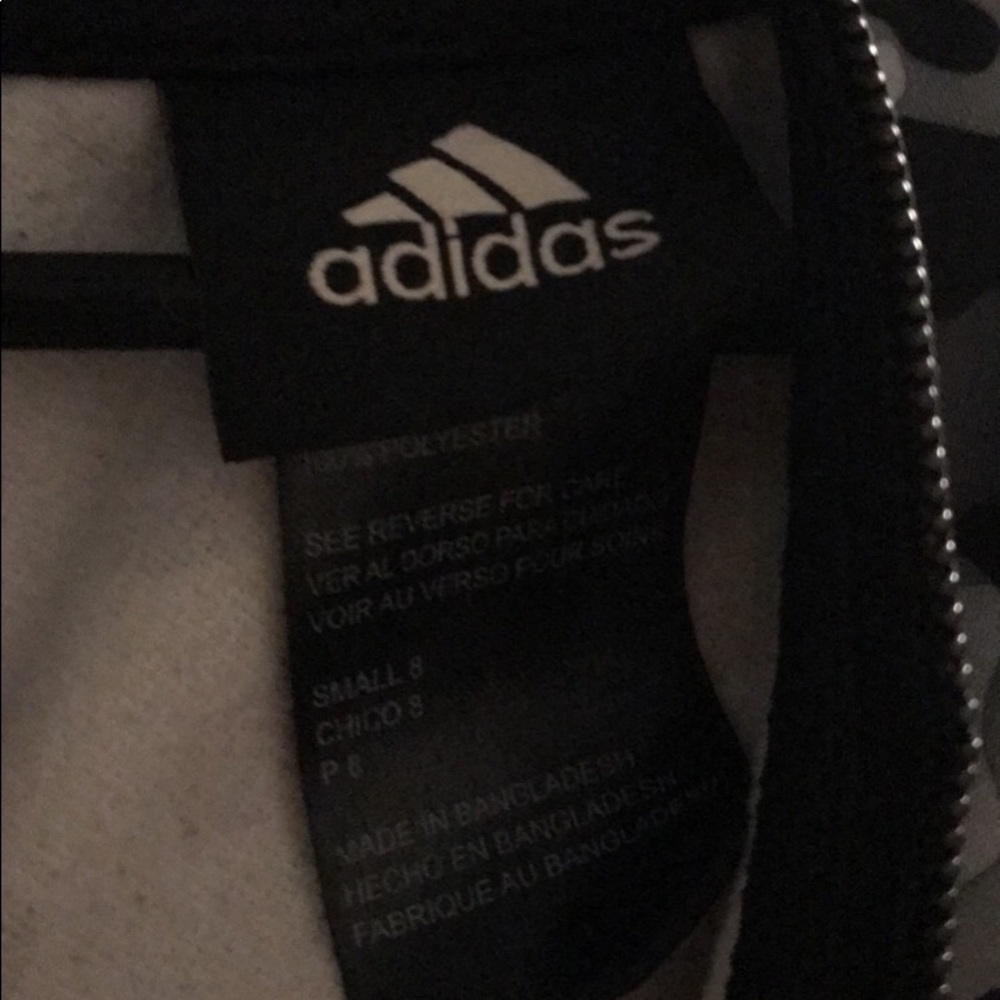 zip up hoodie